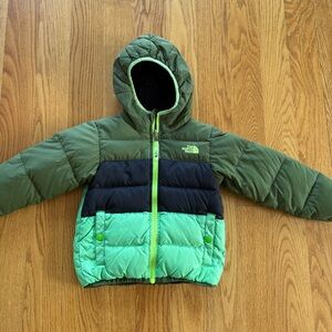 The North Face Jacket 4T Toddler Reversible Puffer 550 Fill Winter Coat Hooded